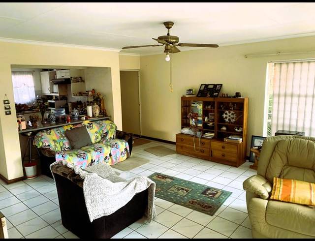 3 BEDROOM HOUSE FOR SALE IN SUNWARD PARK